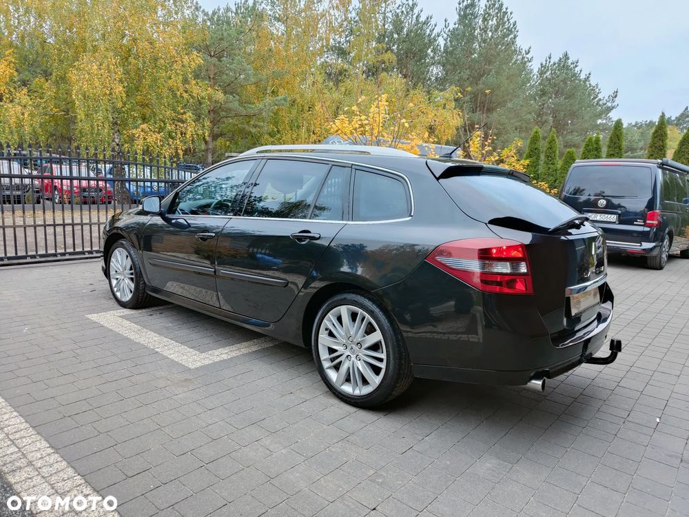 Renault Laguna dCi 150 FAP GT - 28