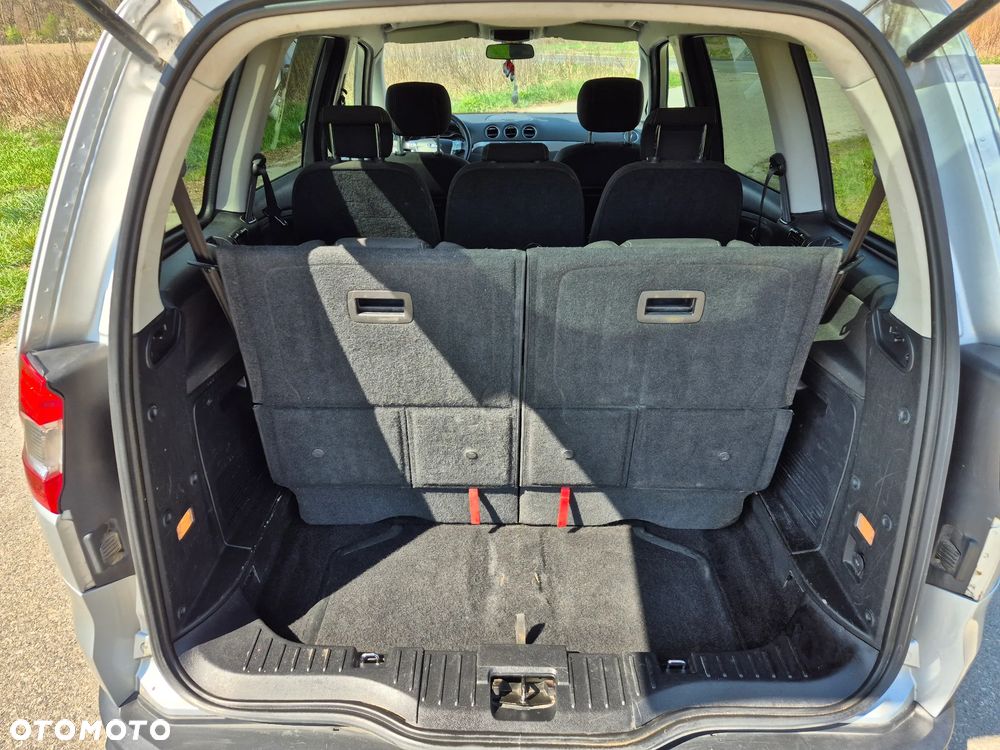 Ford Galaxy 2.0 TDCi Platinium X (Titanium) MPS6 - 12