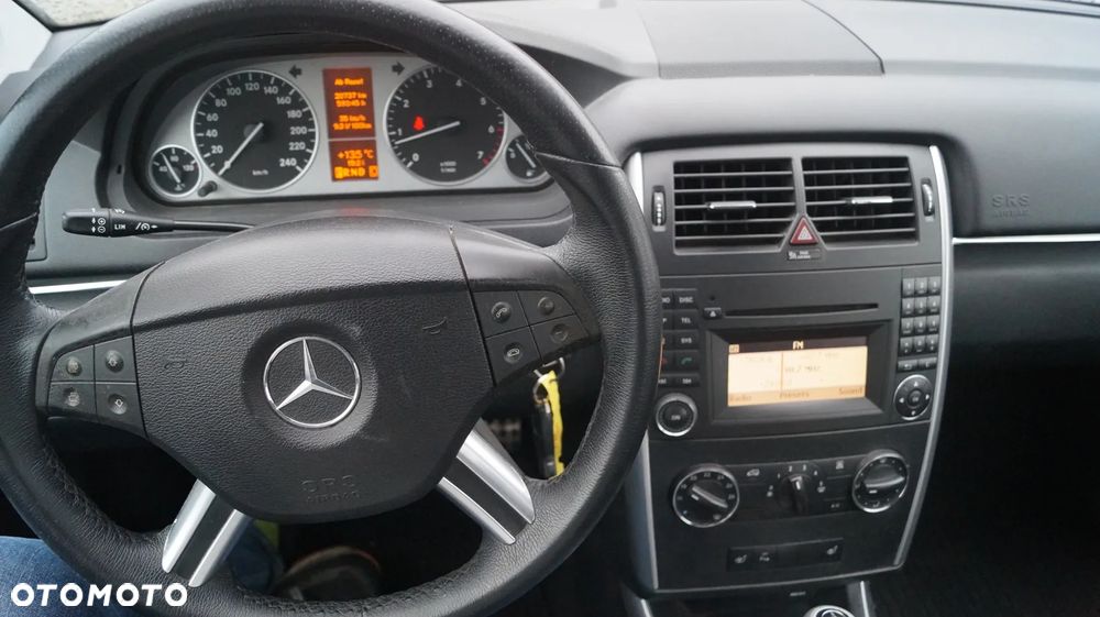 Mercedes-Benz Klasa B 170 Autotronic Special Edition - 19
