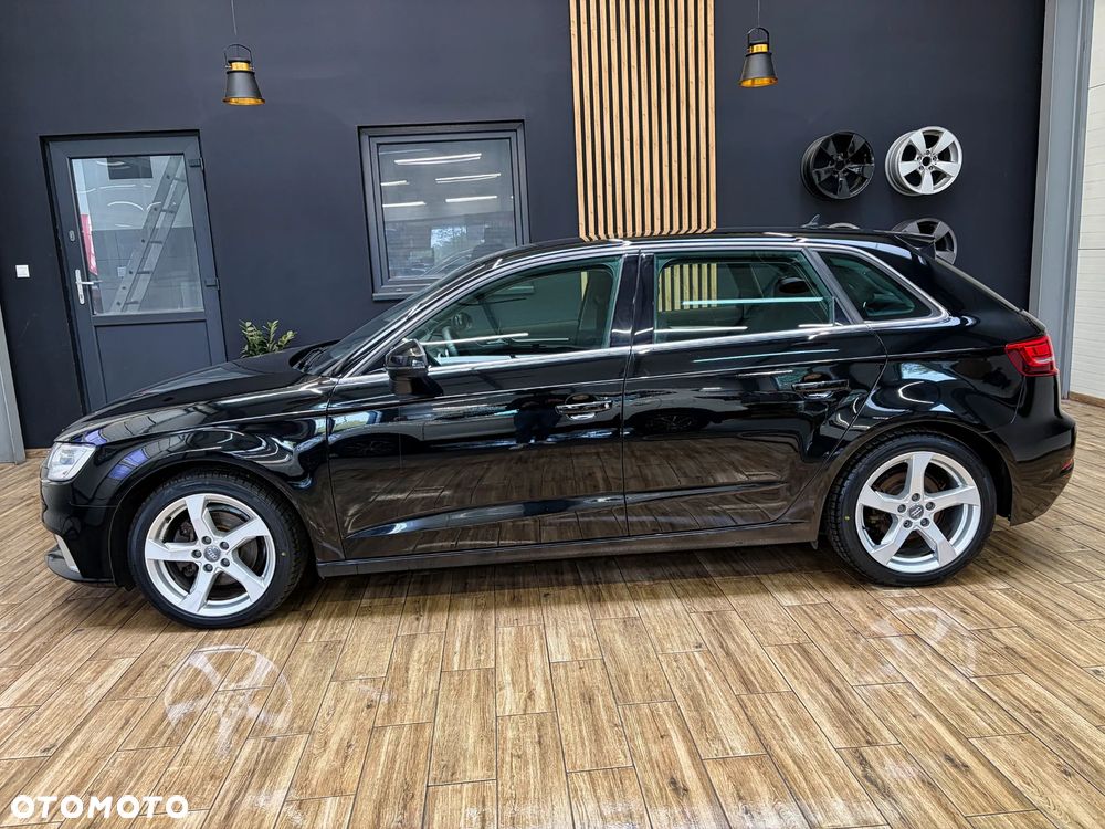 Audi A3 Sportback 2.0 TDI Ambiente - 11