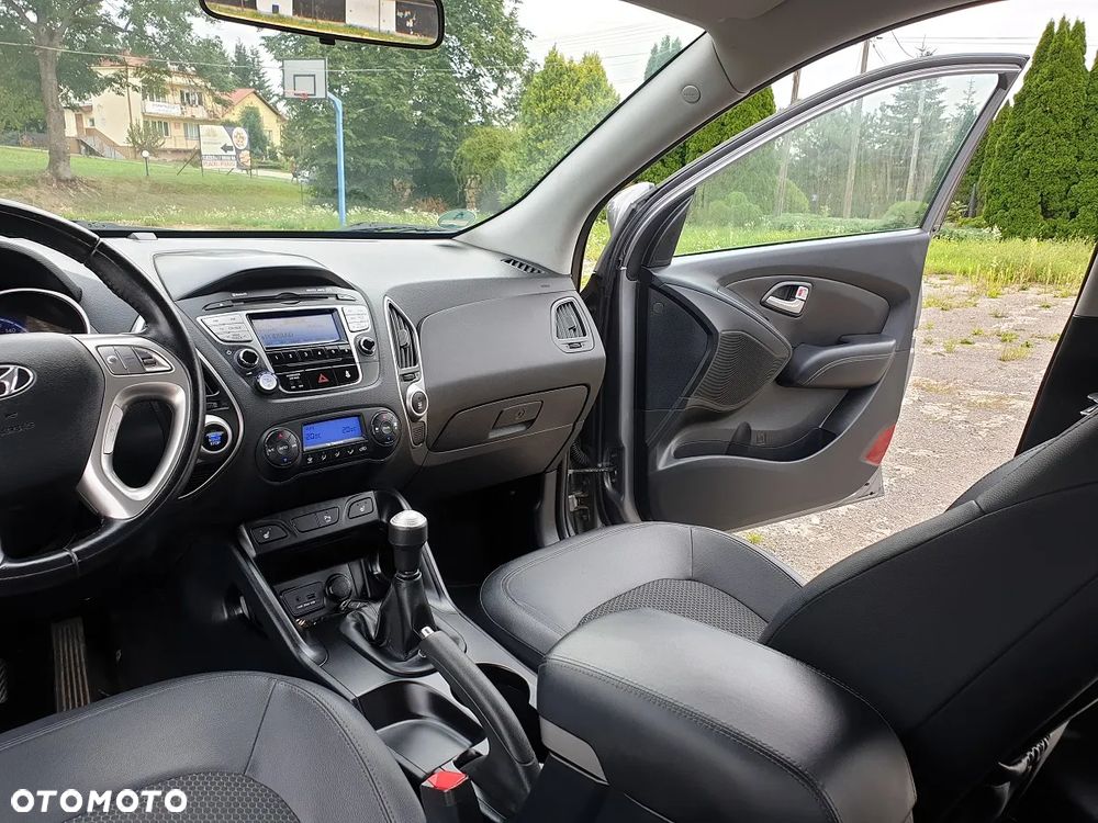 Hyundai ix35 2.0 4WD Style - 18