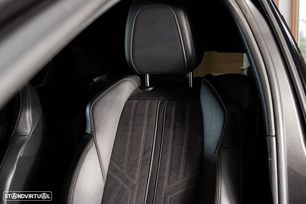 Peugeot 3008 1.5 BlueHDi GT - 23