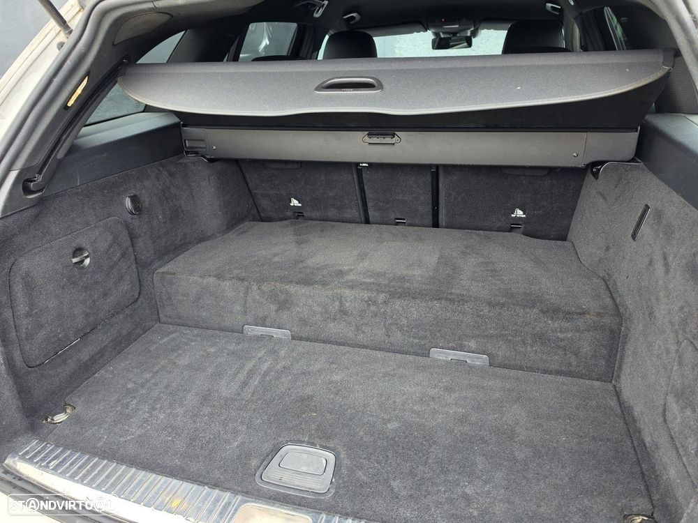 Mercedes-Benz C 300 e 9G-TRONIC AMG Line Advanced - 19
