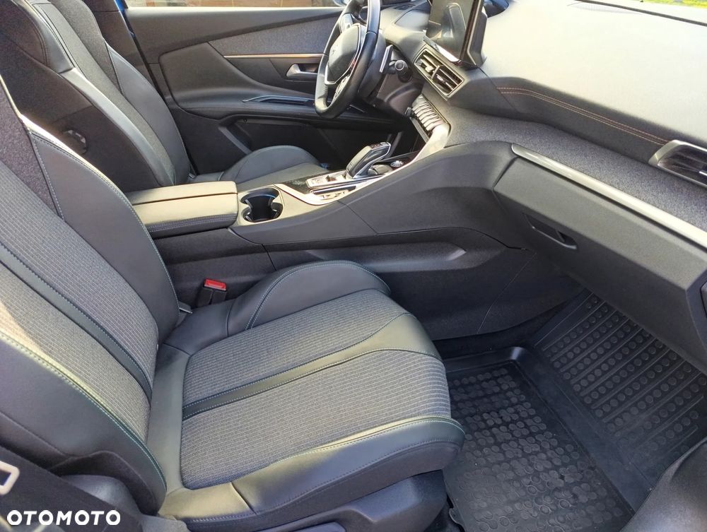 Peugeot 3008 BlueHDi 130 Stop & Start EAT8 Allure - 21