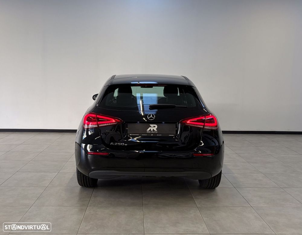 Mercedes-Benz A 250 e Style Plus - 6