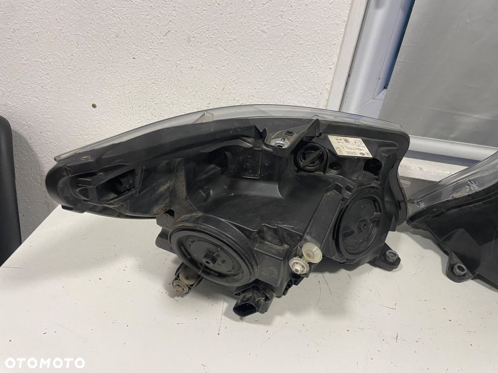 Merceds Vito  w447 LAMPA PRAWA LEWA 21r przód idealne komplet A4479067800A4479067700 Oryginał - 17