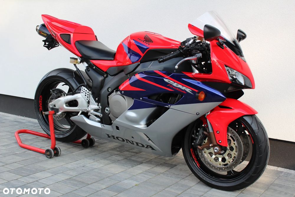 Honda CBR - 5