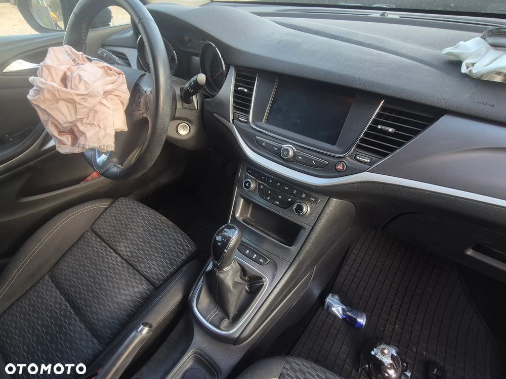 Opel Astra 1.6 D Start/Stop 120 Jahre - 11
