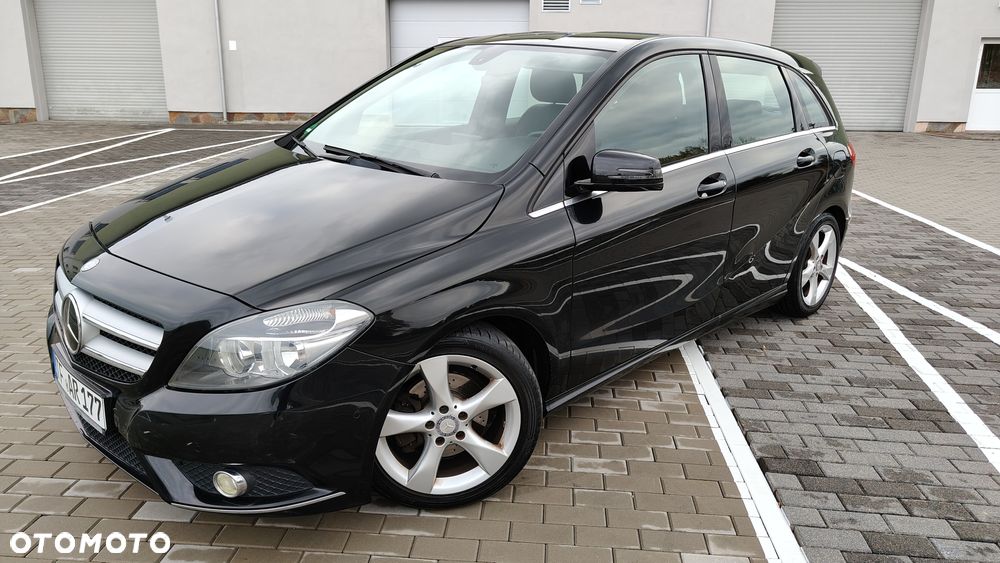 Mercedes-Benz Klasa B 200 Edition - 29