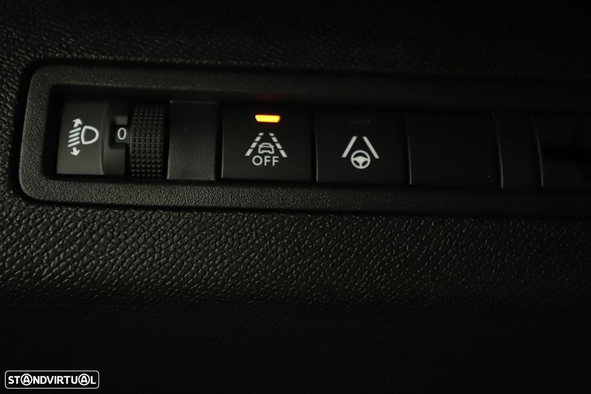 Peugeot 5008 1.2 PureTech Allure Pack EAT8 - 19