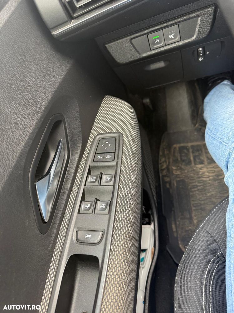 Dacia Jogger 7 locuri ECO-G 100 Comfort - 2