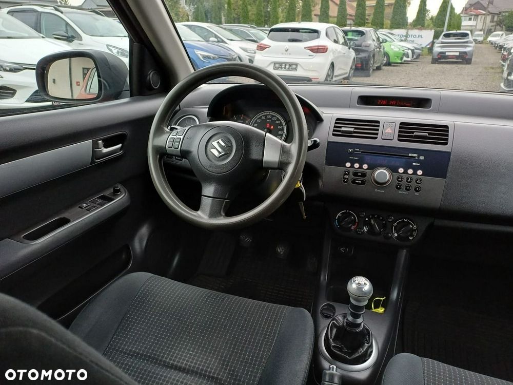 Suzuki Swift 1.3 DDiS Comfort - 20