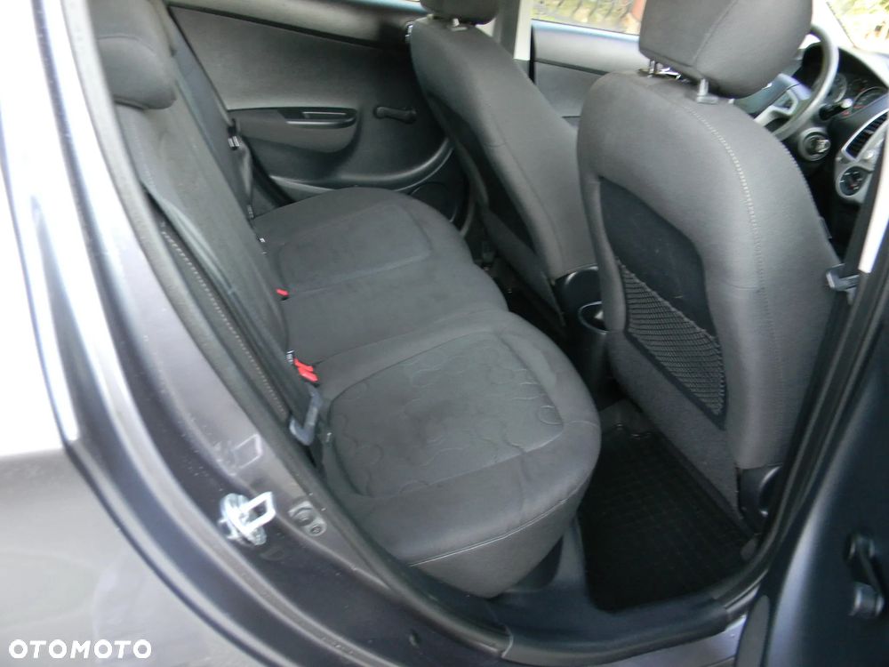 Hyundai i20 1.2 Edition 20 - 13