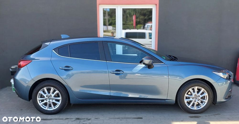 Mazda 3 - 6