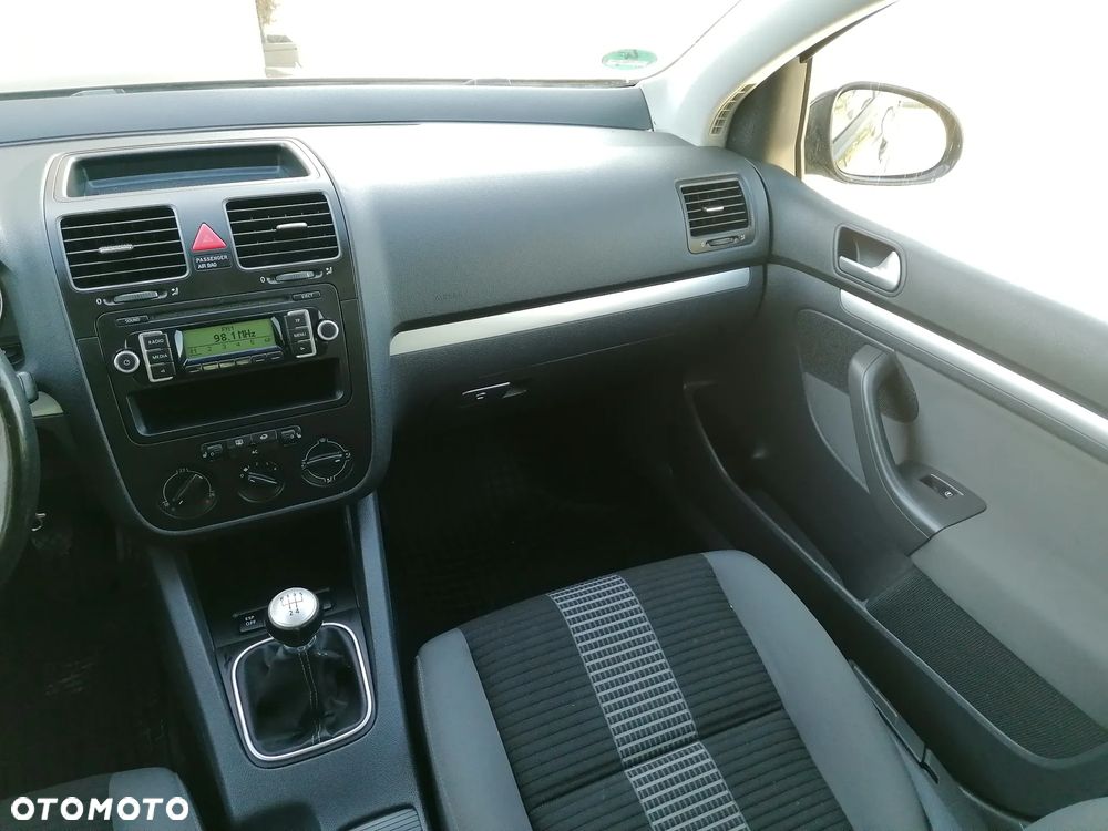 Volkswagen Golf 1.6 United - 14