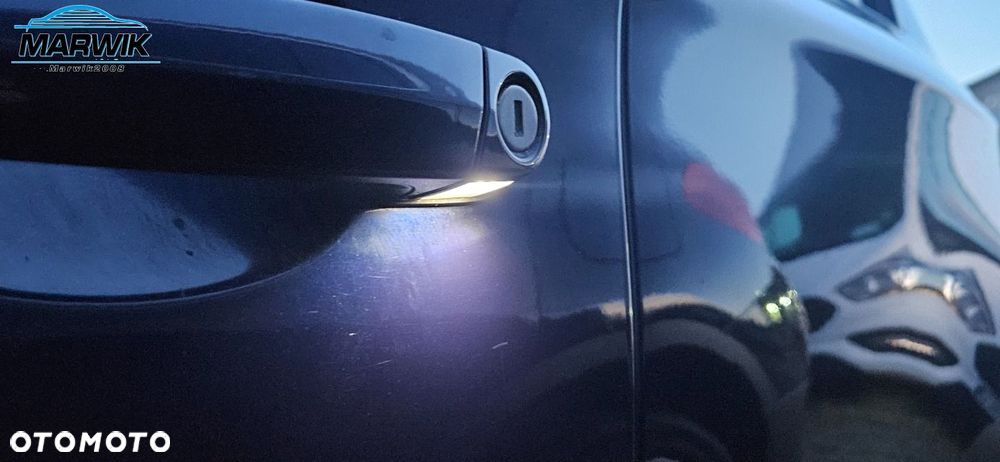 BMW Seria 1 - 22