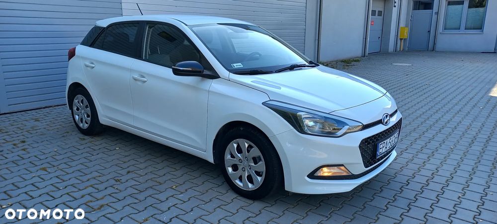 Hyundai i20 1.1 CRDi Comfort - 4