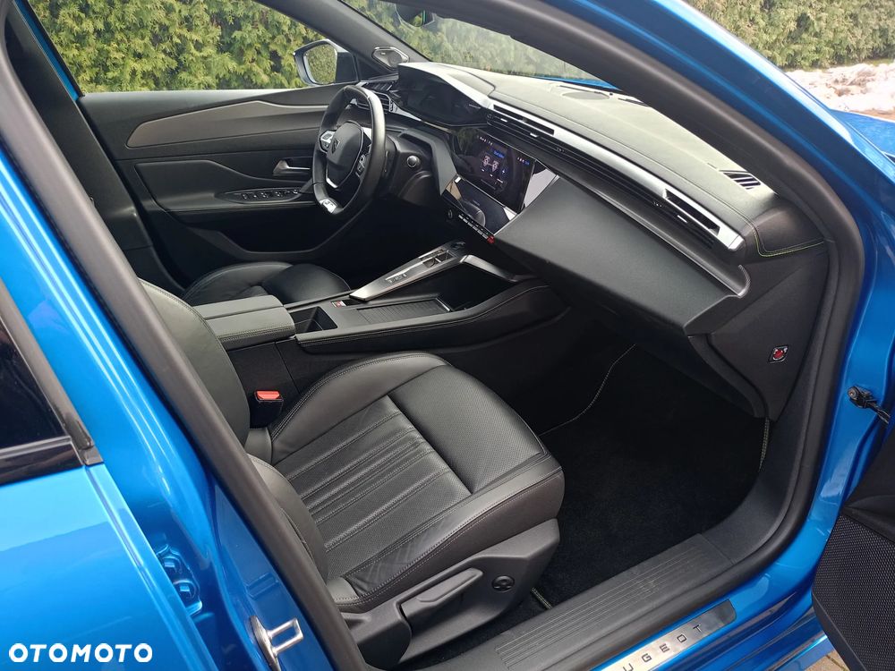 Peugeot 308 1.6 Hybrid PHEV GT Pack EAT8 - 8