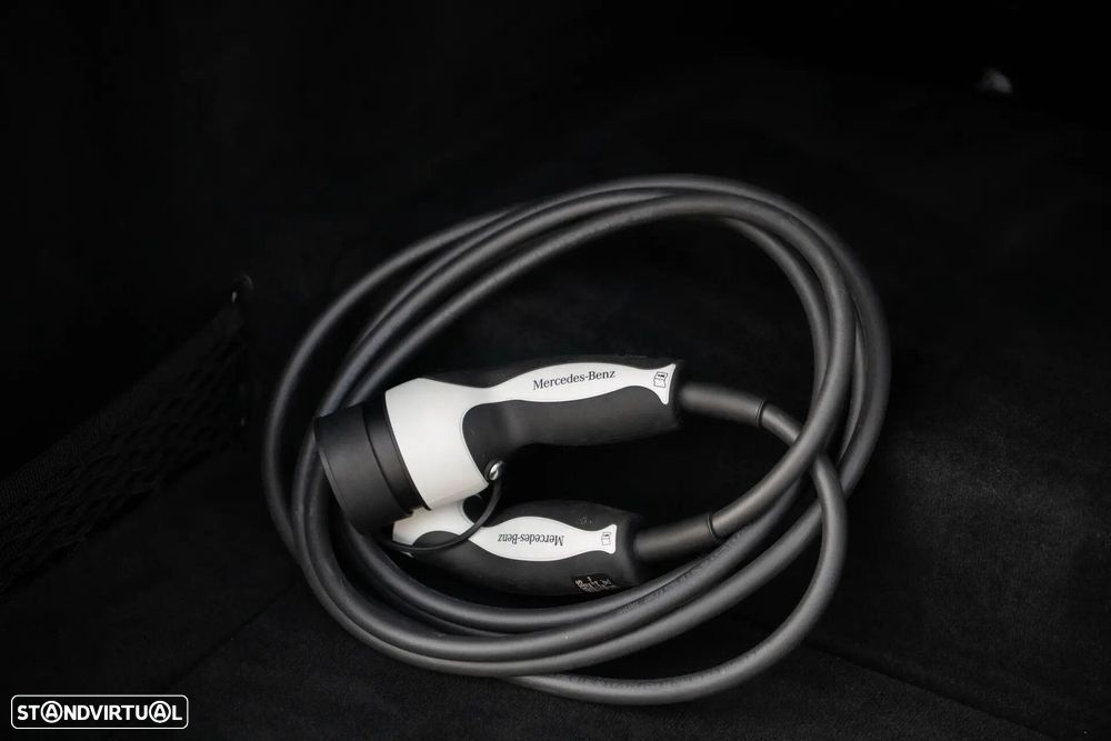 Mercedes-Benz E 300 - 10