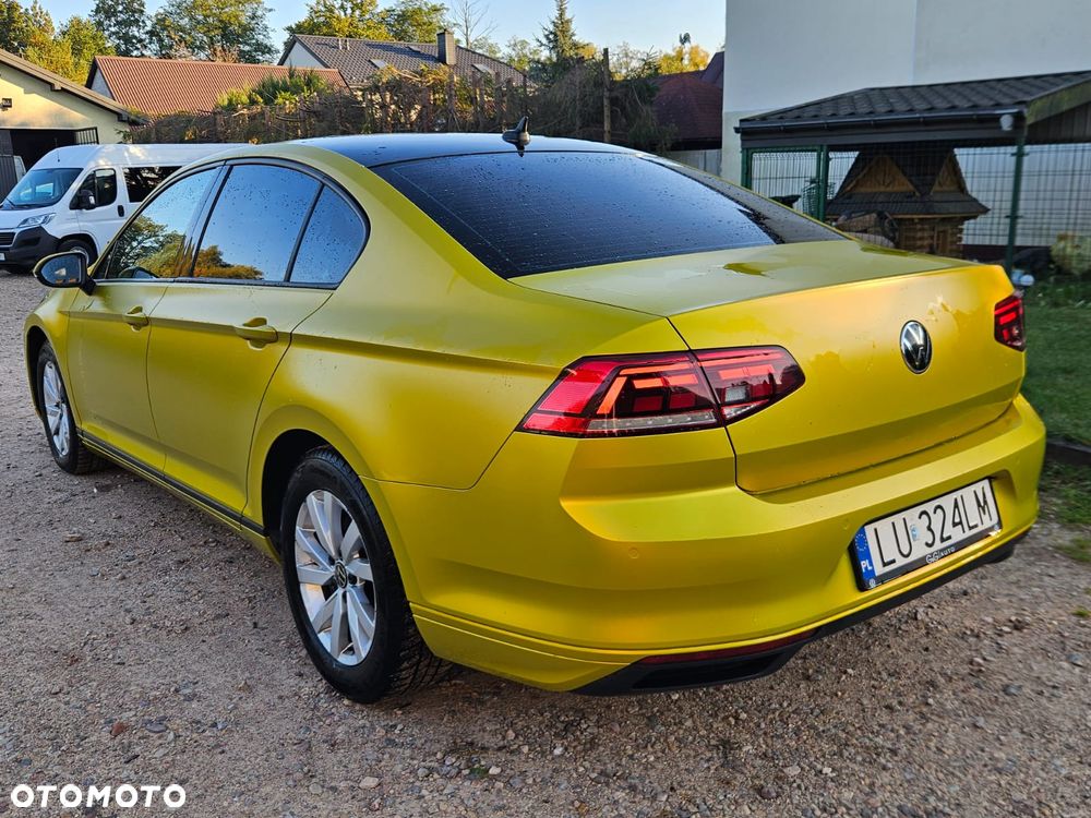 Volkswagen Passat 1.5 TSI EVO Essence - 1