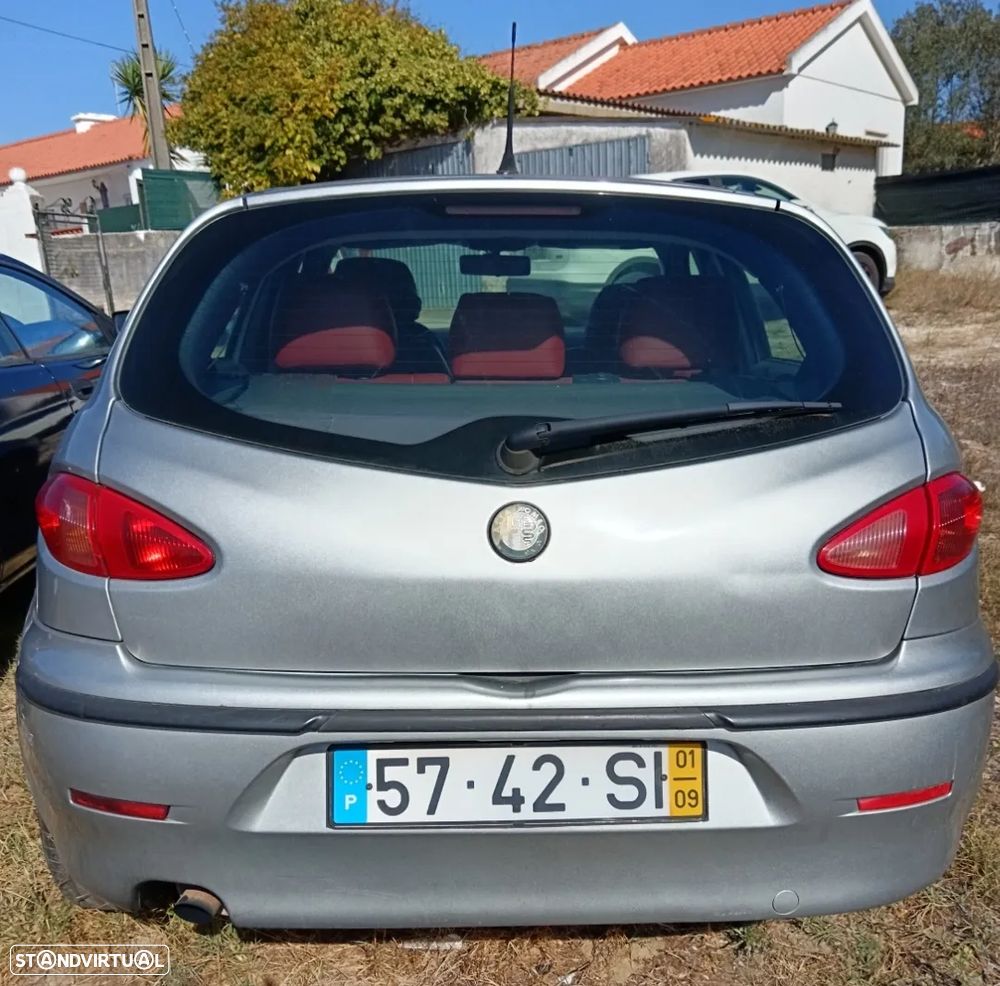 Alfa Romeo 147 1.9 JTD Plus - 3