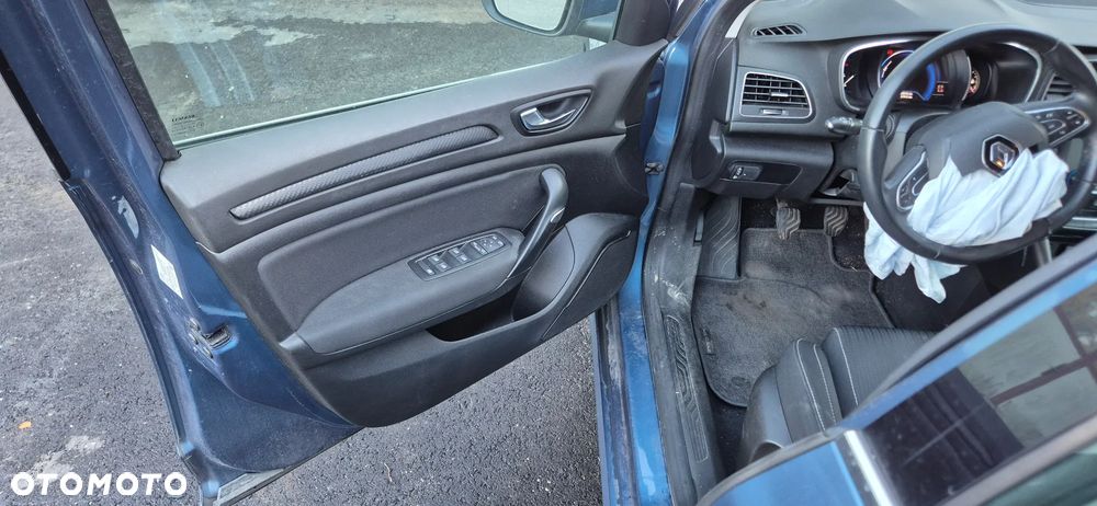 Renault Megane 1.5 Blue dCi Business - 15