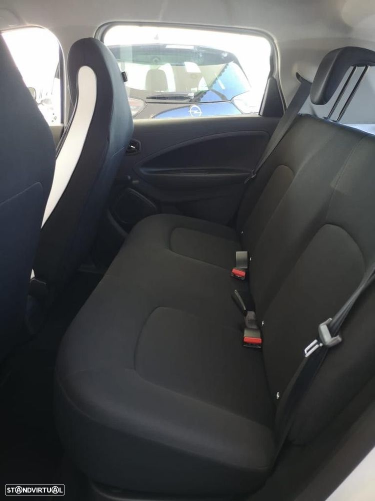 Renault Zoe - 8