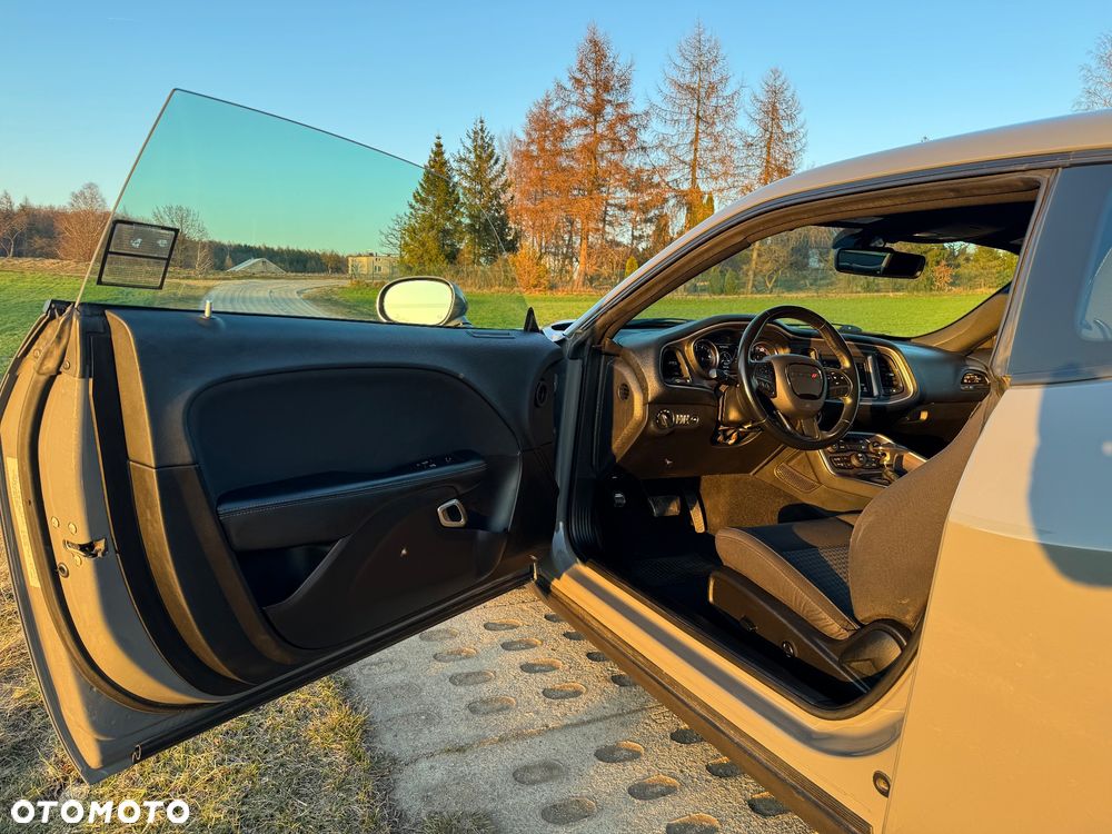 Dodge Challenger 3.6 SXT - 14