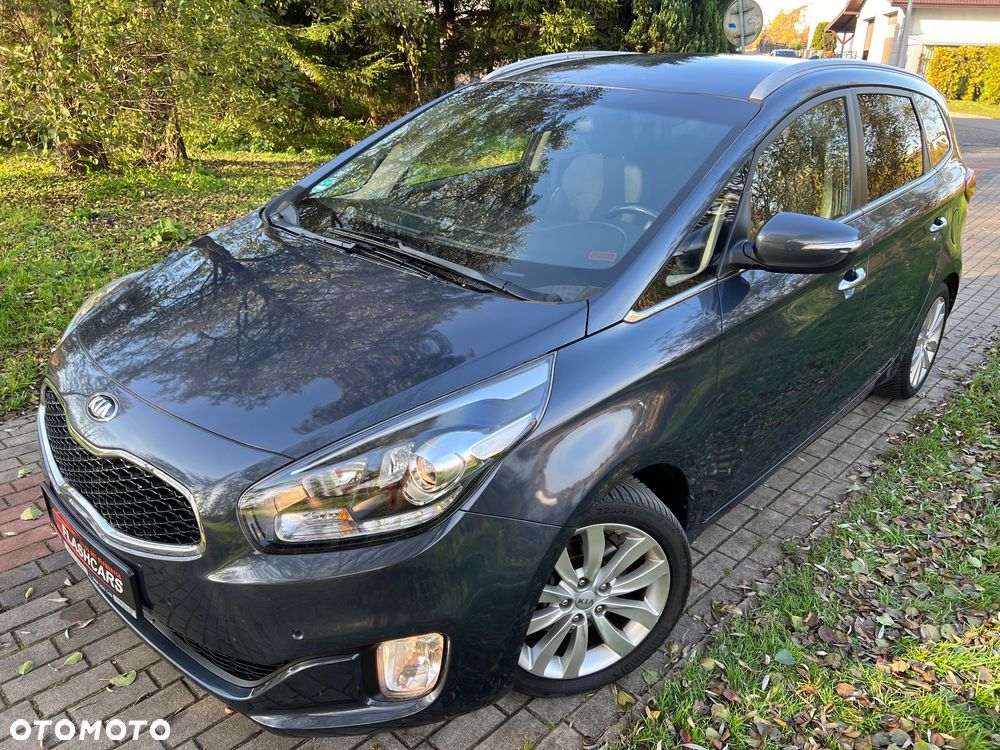 Kia Carens 1.7 CRDi L DCT - 32