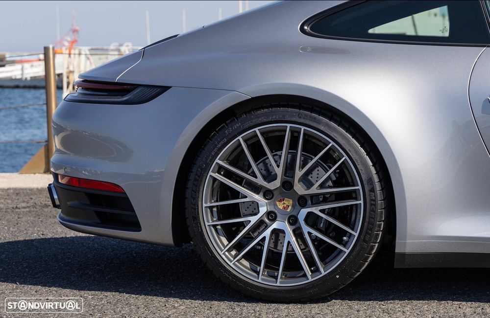 Porsche 911 (992) Carrera 4S PDK - 31