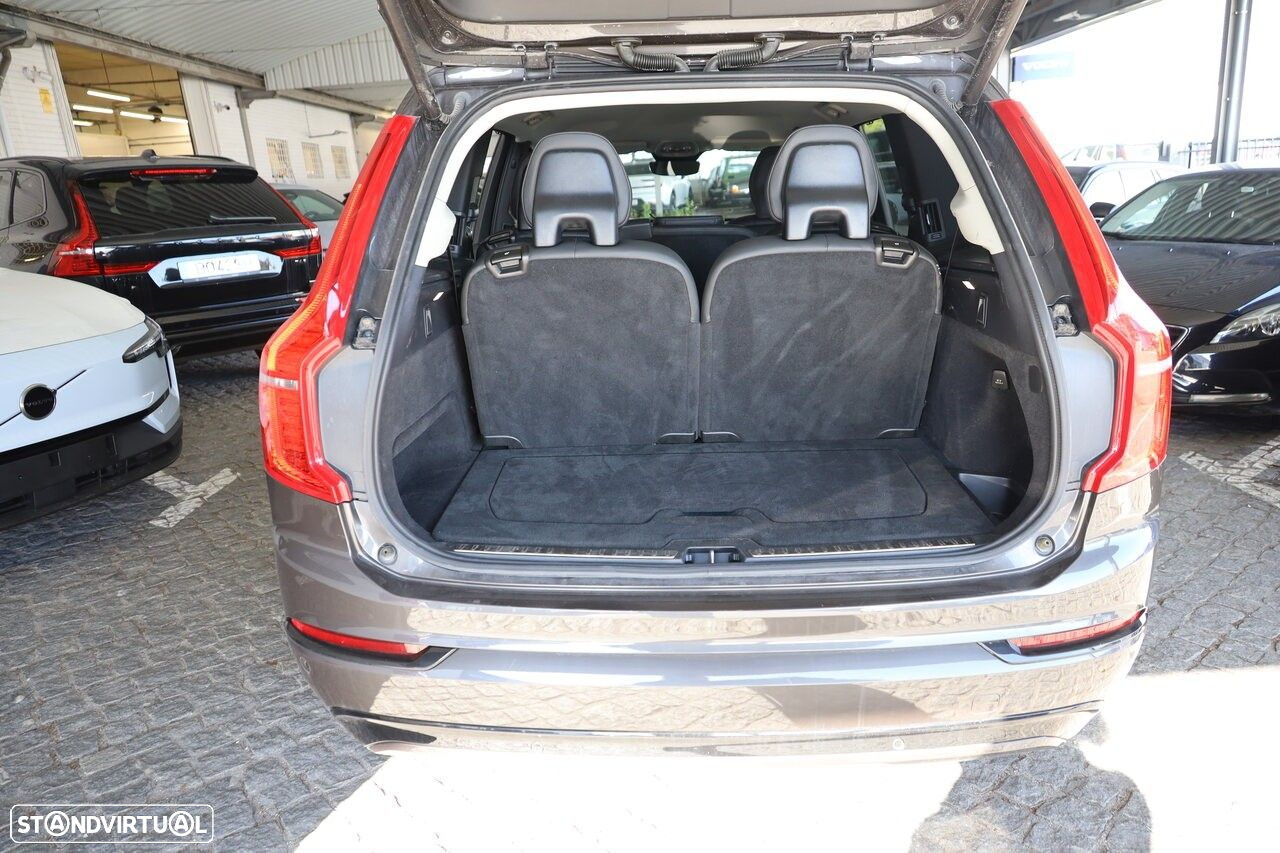Volvo XC 90 2.0 T8 PHEV Plus Dark AWD - 7