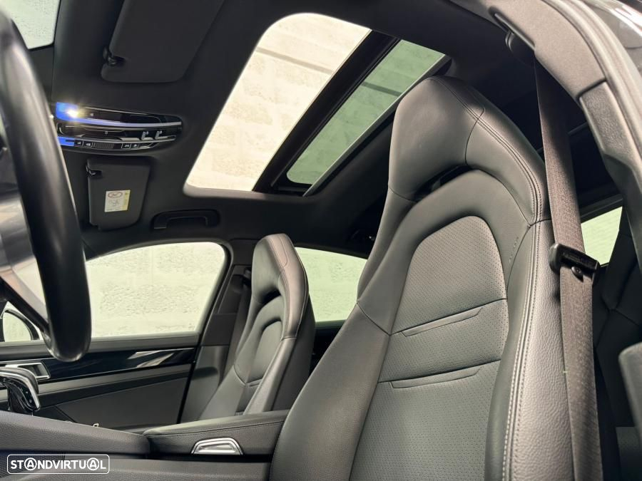 Porsche Panamera 4 E-Hybrid Executive - 6