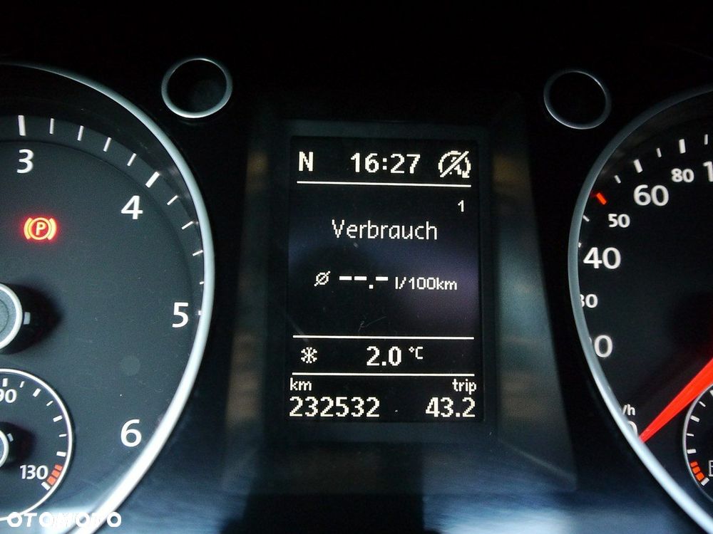 Volkswagen Passat - 17