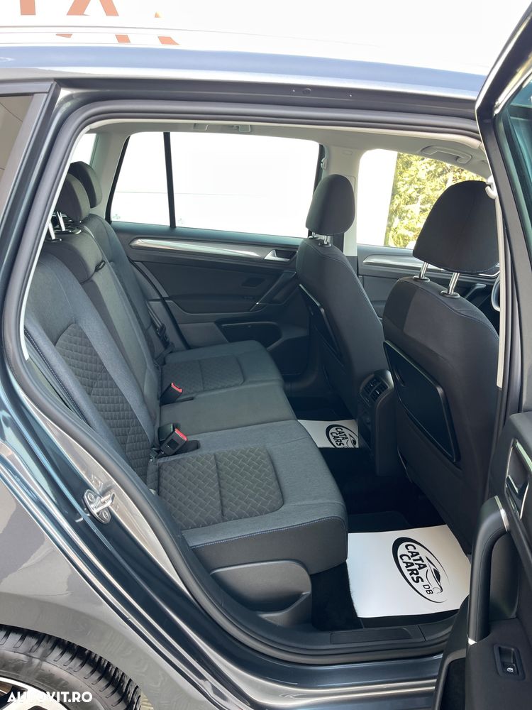 Volkswagen Golf Sportsvan 1.5 TSI ACT DSG Join - 24