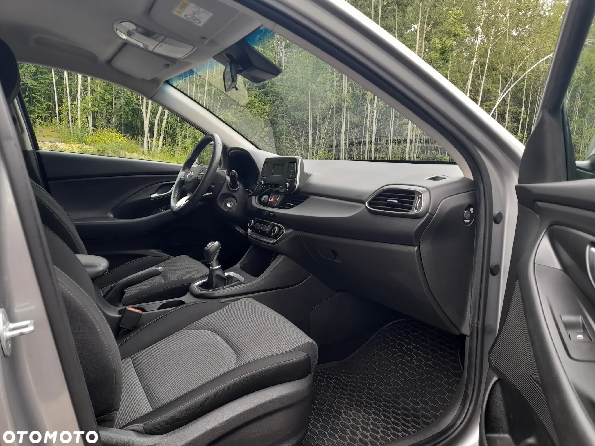 Hyundai i30 1.5 DPI Classic + - 17