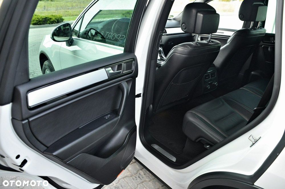 Volkswagen Touareg - 25