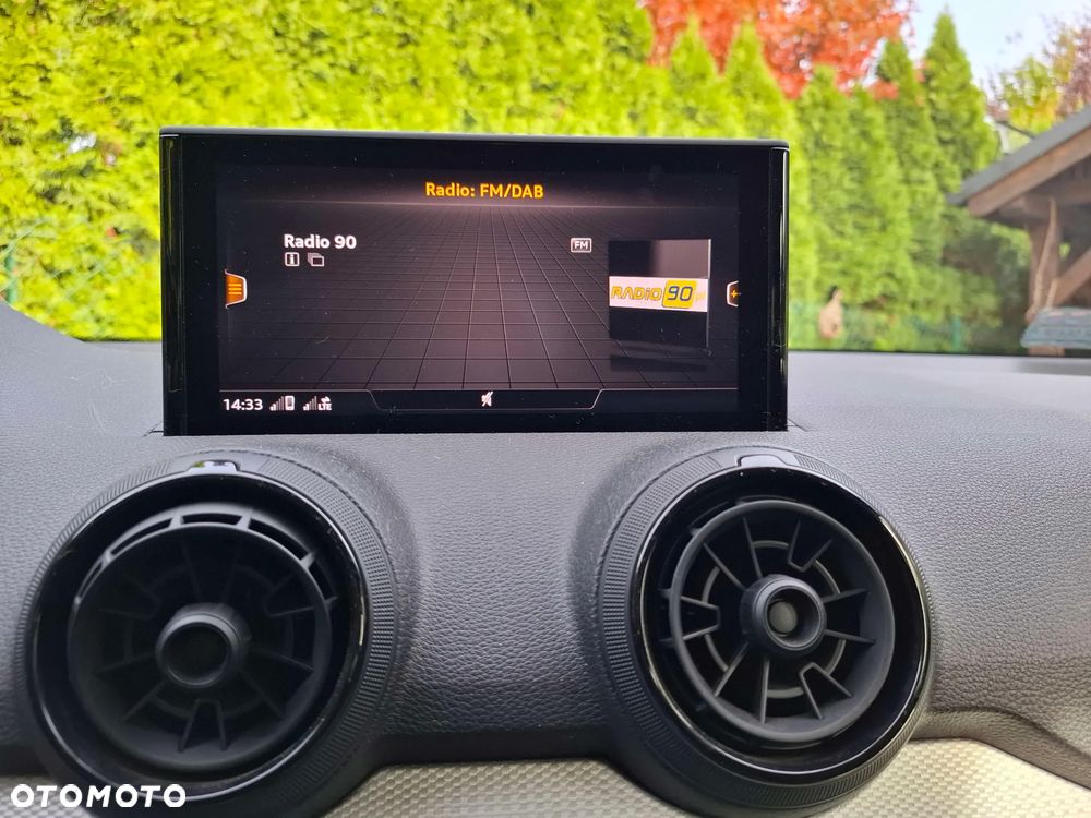 Audi Q2 - 17
