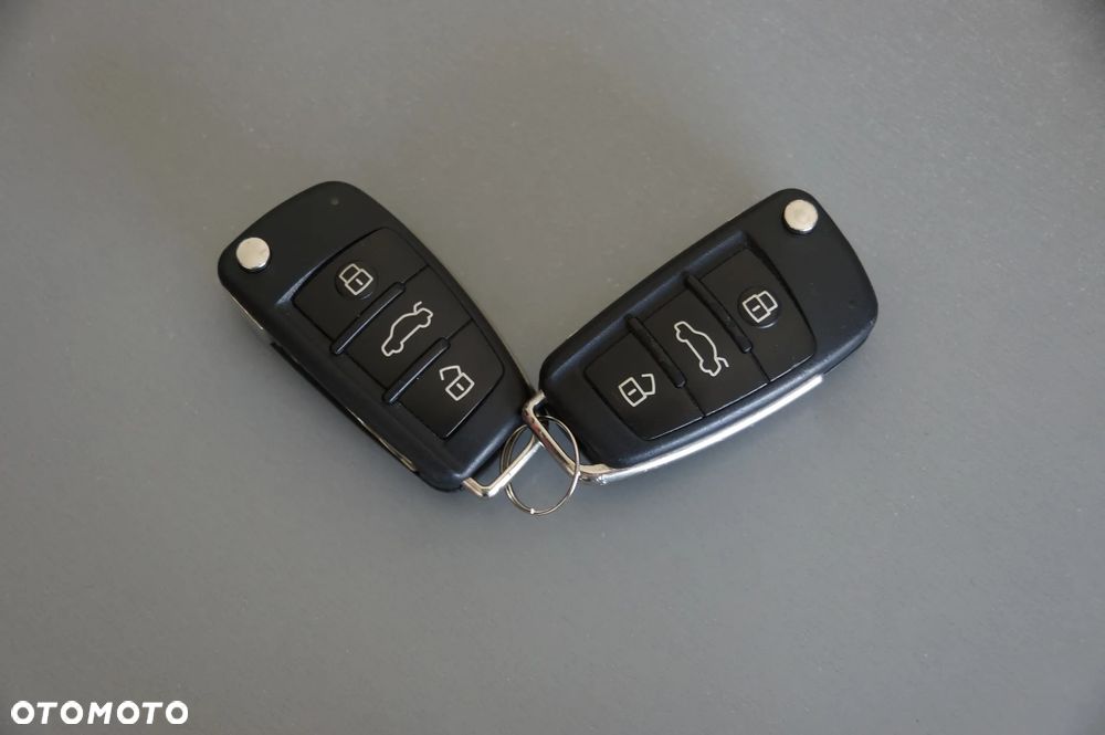 Audi Q3 2.0 TDI Quattro S tronic sport - 32
