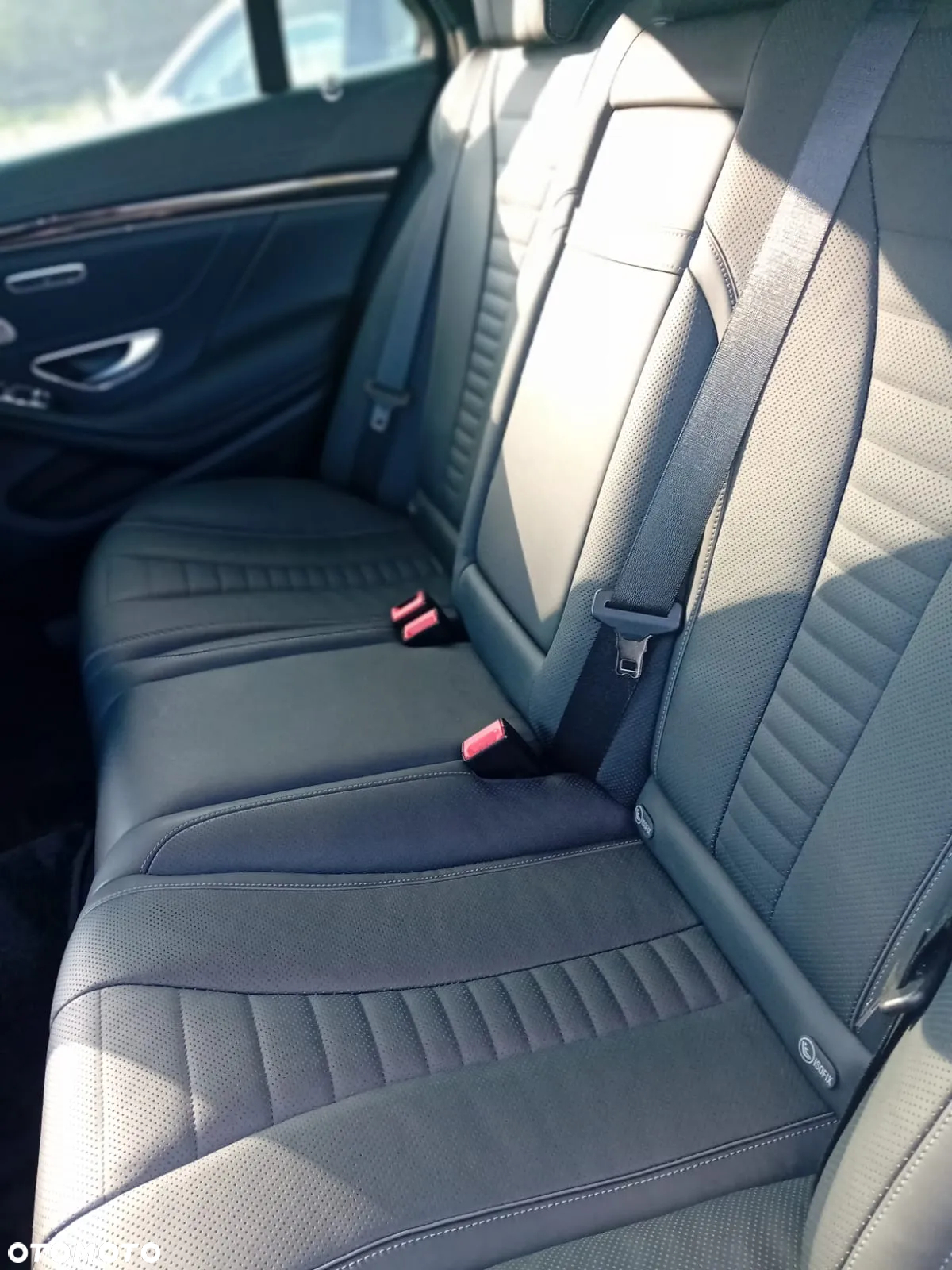 Mercedes-Benz Klasa S 400 d 4-Matic 9G-TRONIC - 16