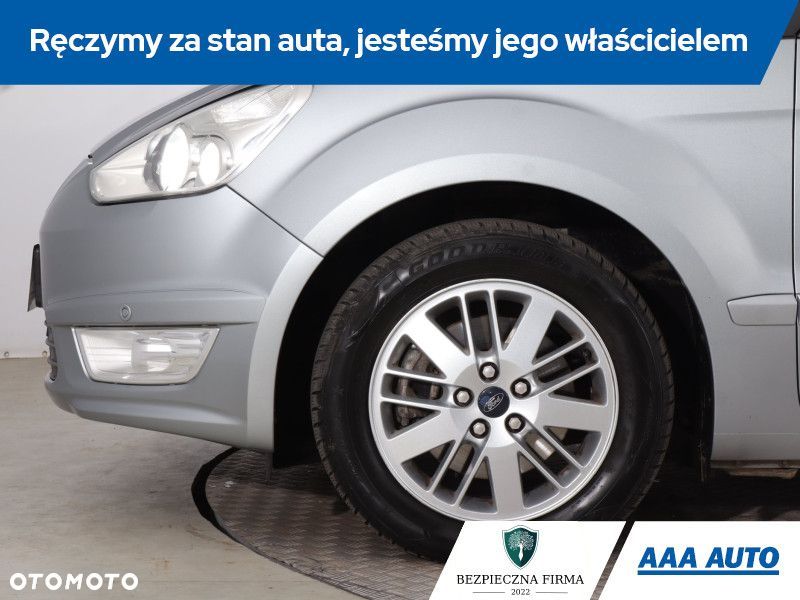 Ford Galaxy - 17