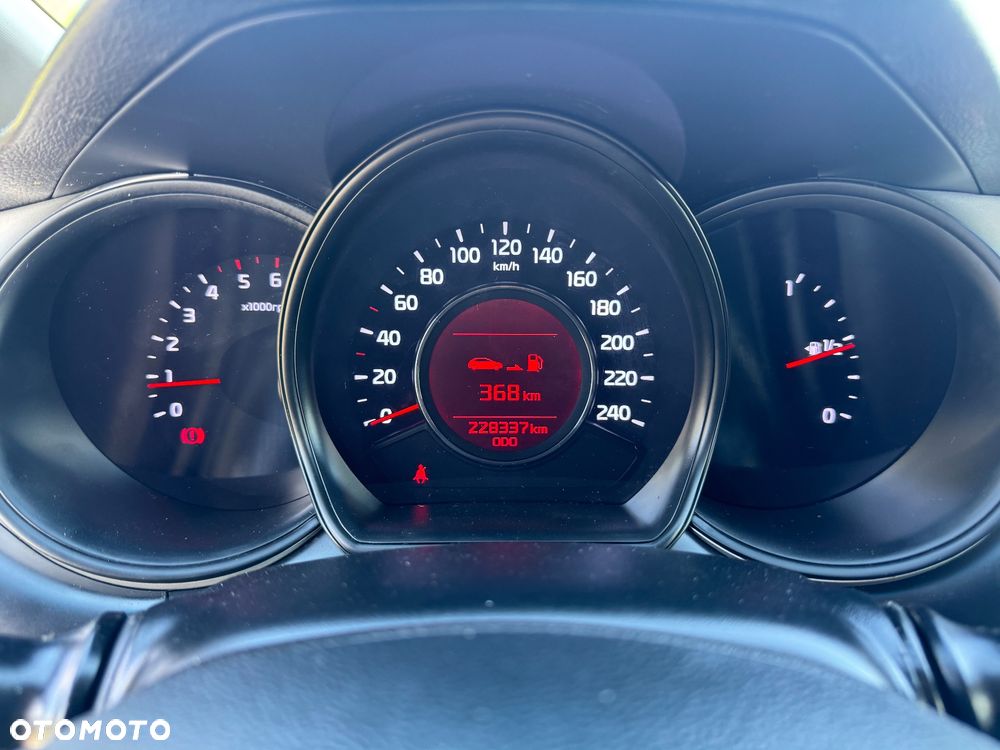 Kia Ceed 1.6 CRDi 128 Dream-Team Edition - 24