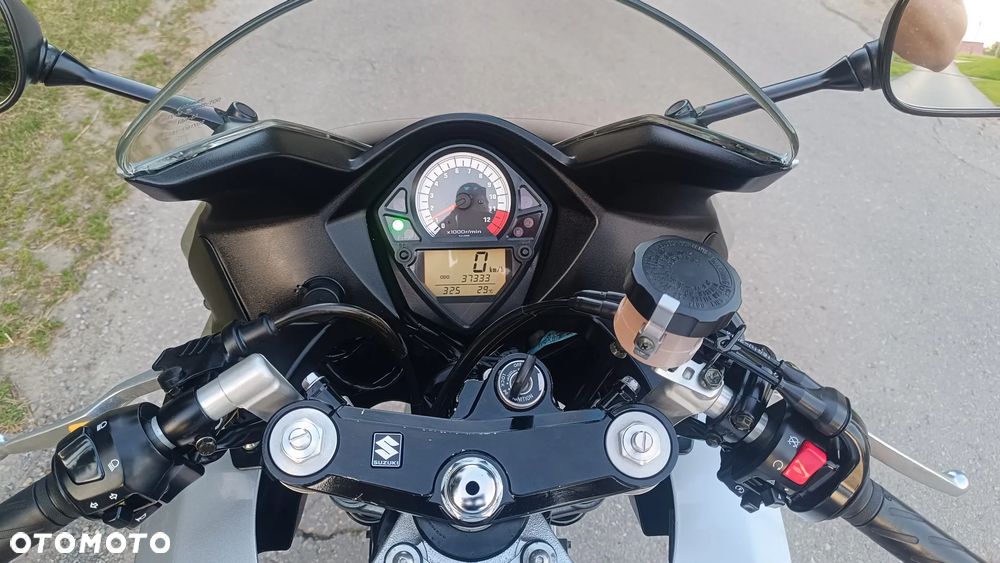 Suzuki SV - 7