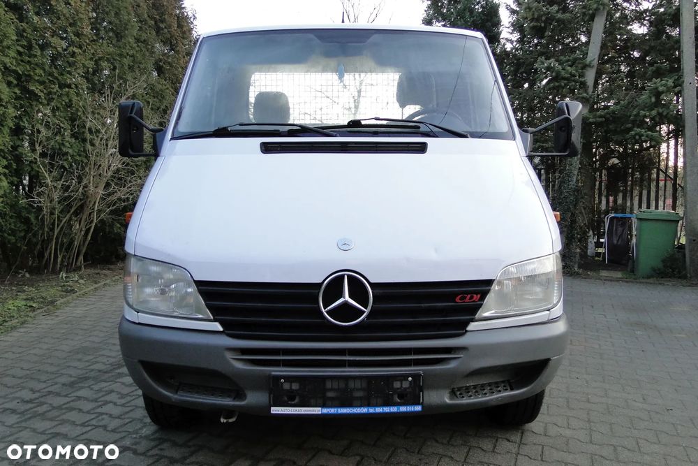 Mercedes-Benz Sprinter 411 - 2