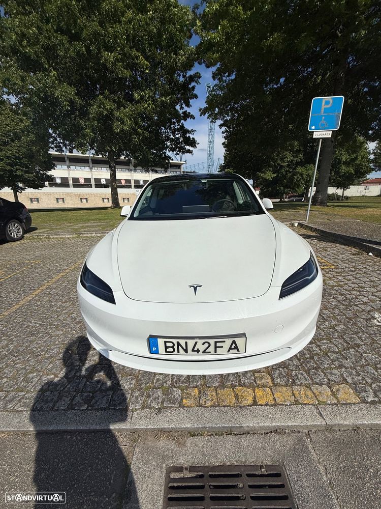 Tesla Model 3 Tração Traseira - 3