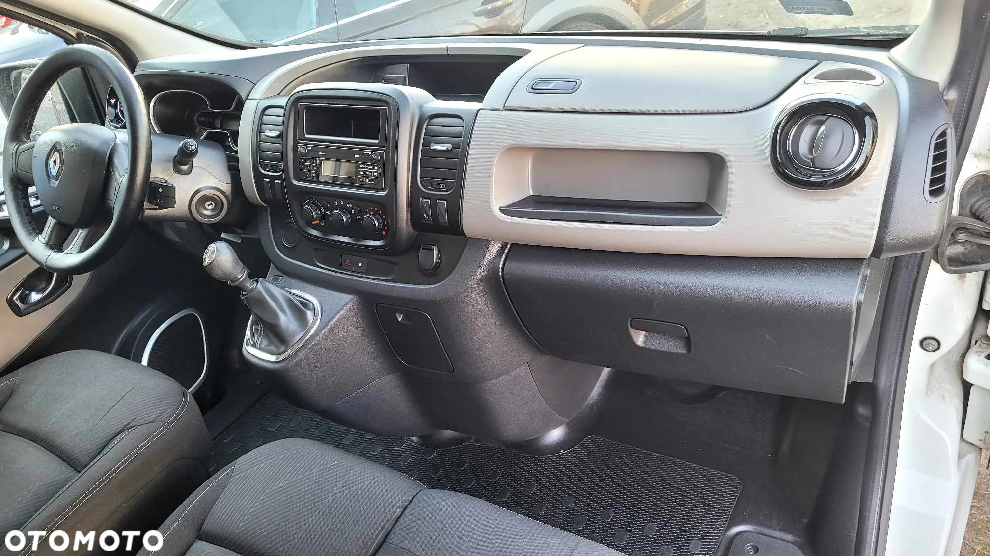 Renault TRAFIC 1.6 DCI LONG 1WŁ SALON PL - 6