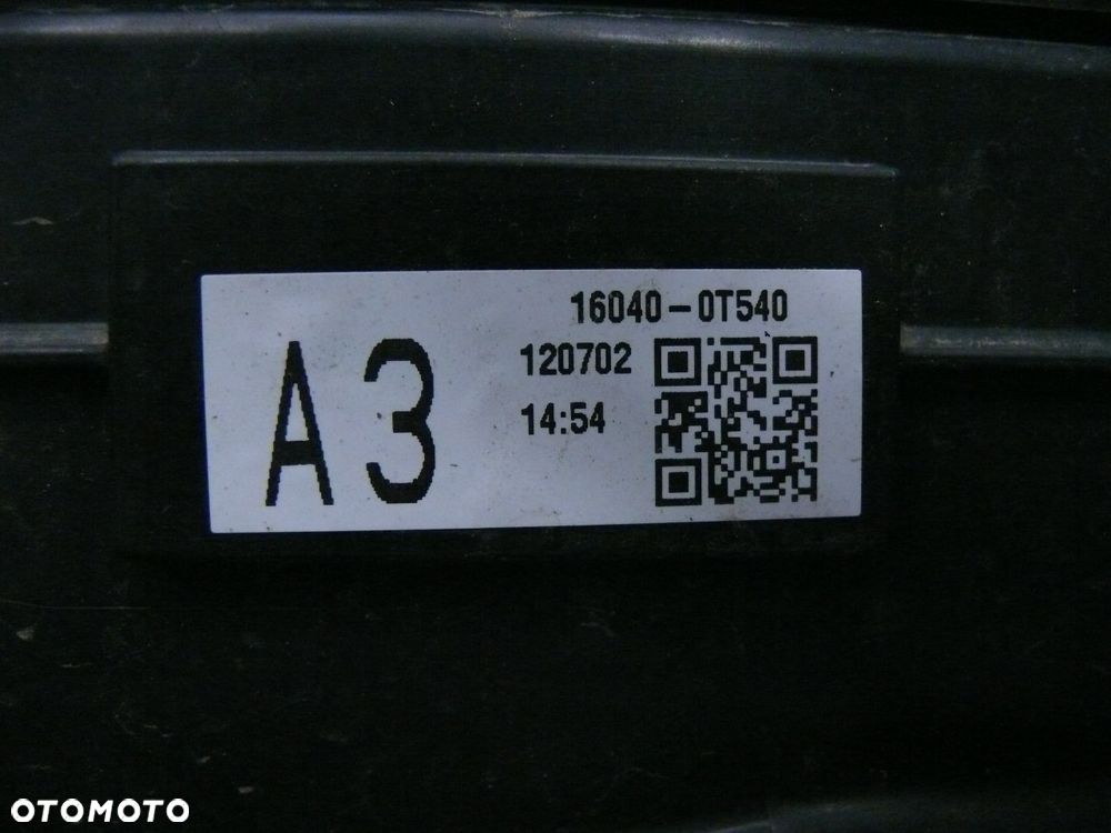 KOMPLET CHŁODNIC TOYOTA AURIS II E18 1.8 HYBRYDA 2012 2018 - 3