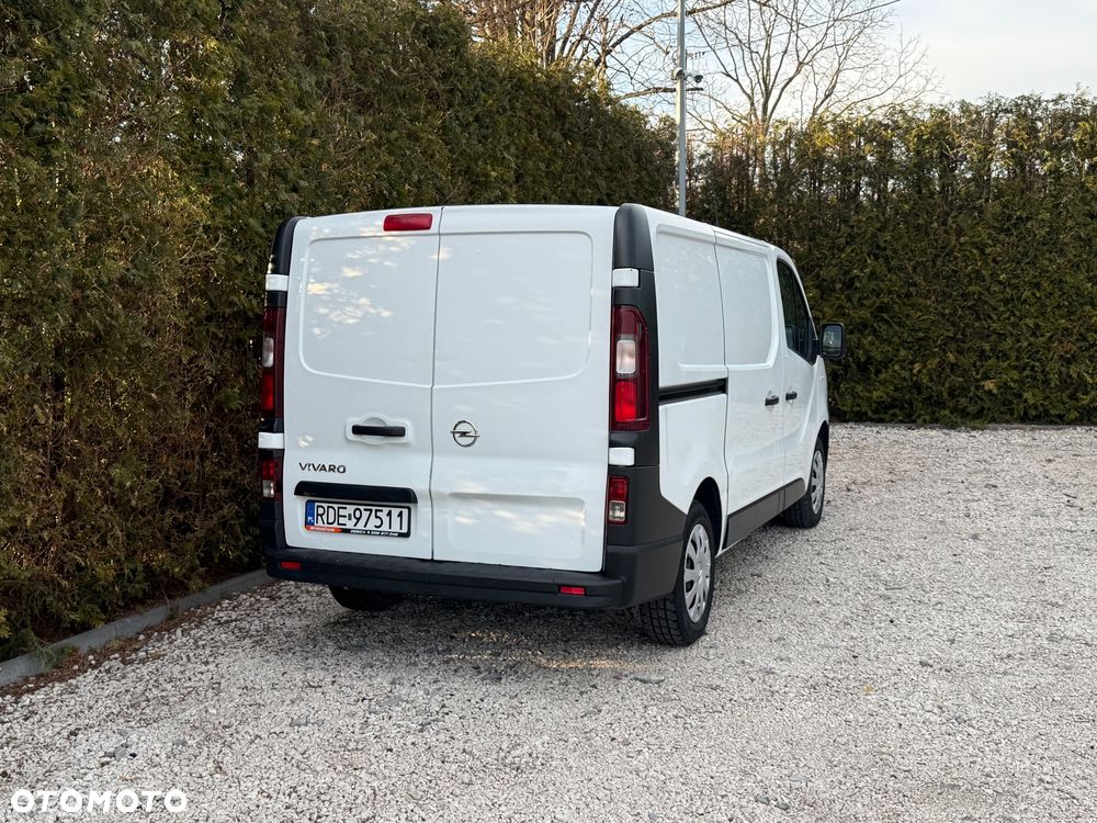 Opel VIVARO - 2