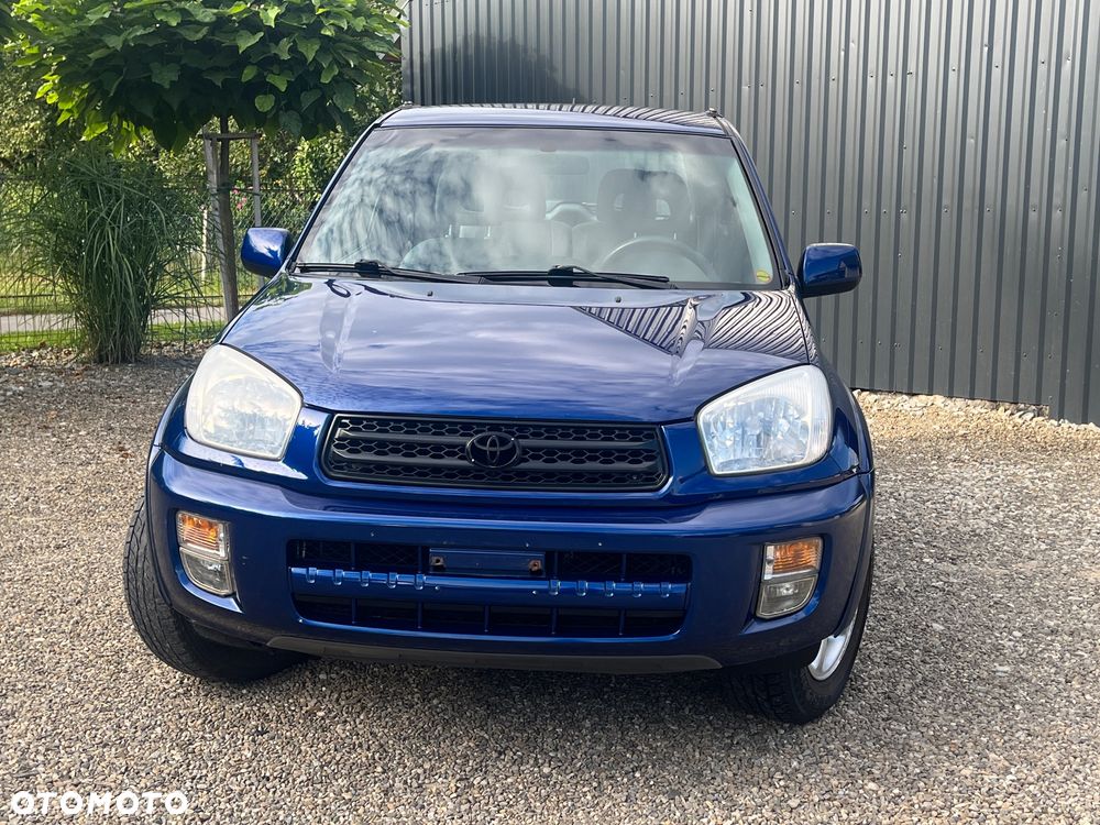 Toyota RAV4 - 12