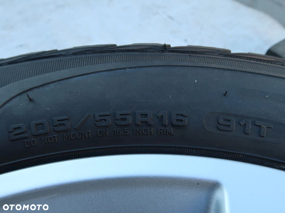 Koła Audi A3 8Y0 Nowe koła zimowe. 16'' SAVA - 21