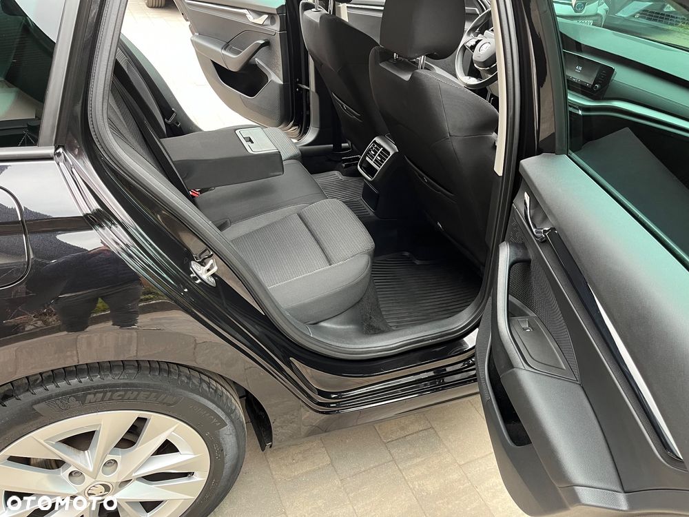 Skoda Octavia 2.0 TDI Style DSG - 14